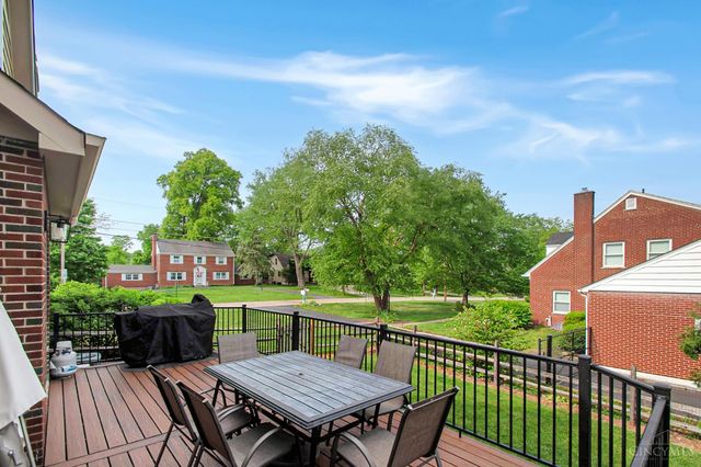 6134 Cherokee Drive, Madeira, OH 45243