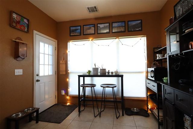 1712 SW 33rd Street, Moore, OK 73160