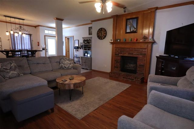 1712 SW 33rd Street, Moore, OK 73160