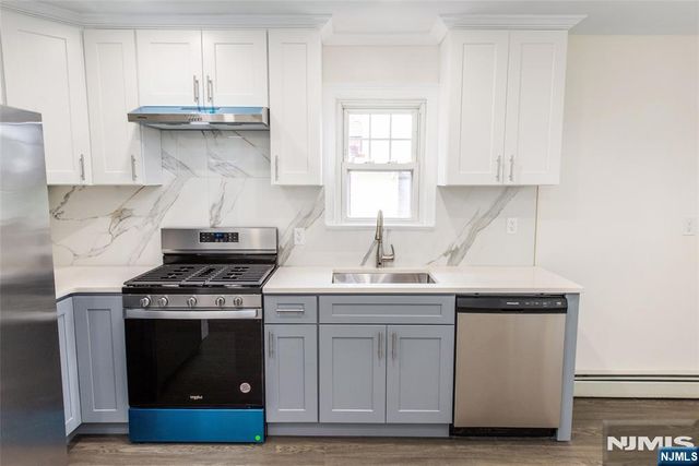 58 Stanley Road, North Caldwell, NJ 07006