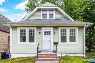 58 Stanley Road, North Caldwell, NJ 07006