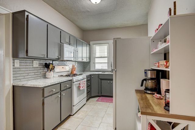 403 N 2ND Street, Council Bluffs, IA 51503