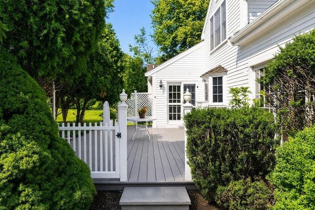 378 River Street, Norwell, MA 02061