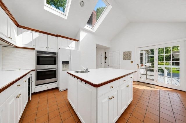 378 River Street, Norwell, MA 02061