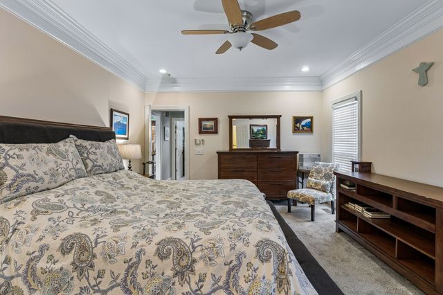 2230 Northwoods Dr, Murfreesboro, TN 37130