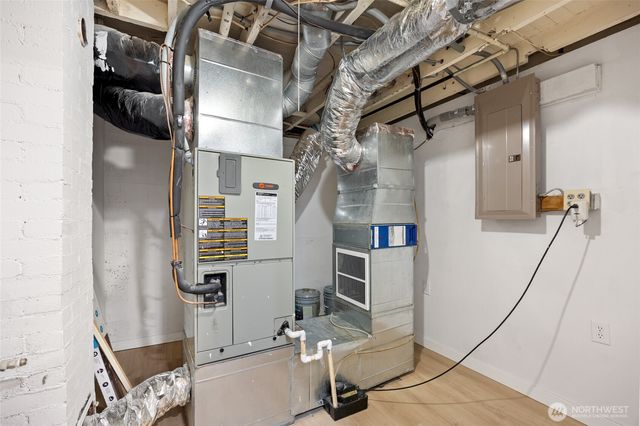 1003 W Rose Avenue, Moses Lake, WA 98837