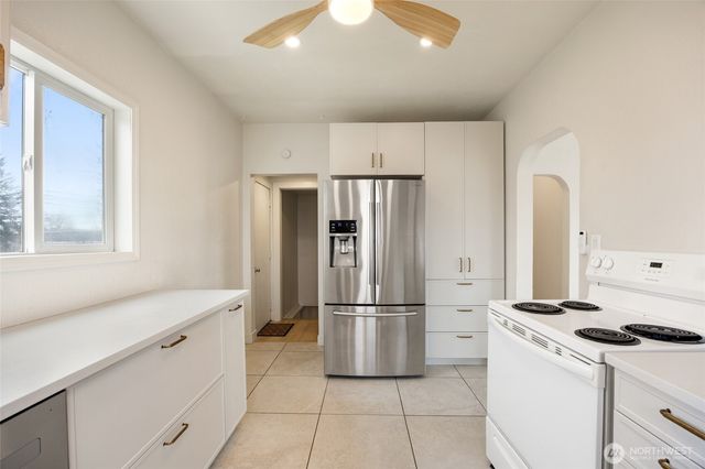 1003 W Rose Avenue, Moses Lake, WA 98837