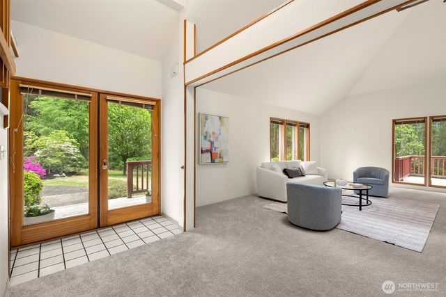7983 NE Walden Lane, Bainbridge Island, WA 98110