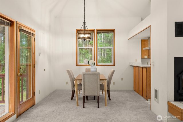 7983 NE Walden Lane, Bainbridge Island, WA 98110