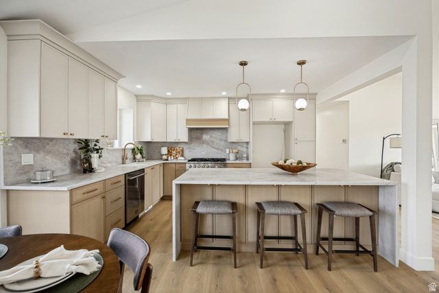11753 S LAMPTON DR, Riverton, UT 84065