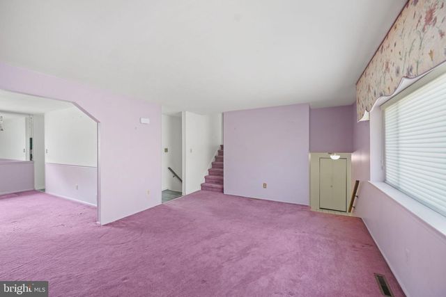 6 WORTHY DOWN AVE, Bear, DE 19701