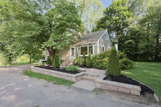 161 N Worcester St, Norton, MA 02766