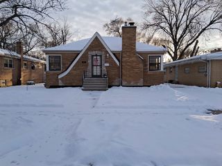 360 Streamside Drive, Harvey, IL 60426