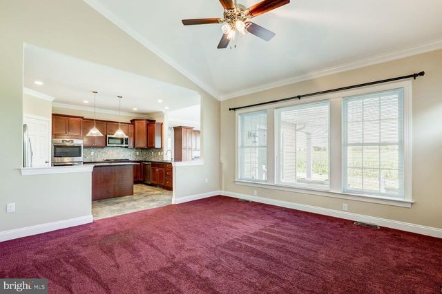57 PLEASANT RD, Gordonville, PA 17529