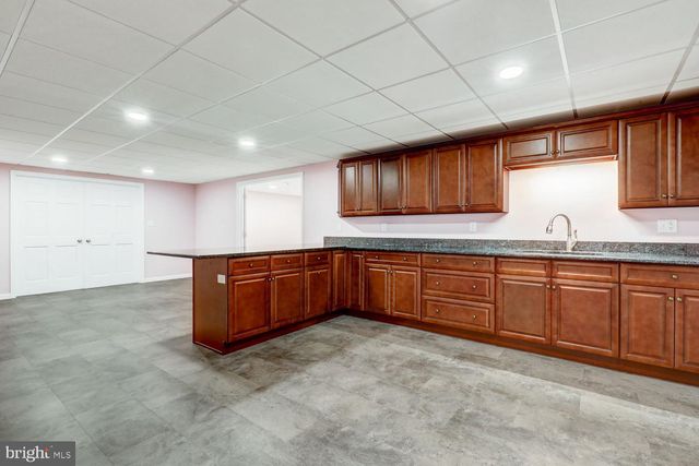 57 PLEASANT RD, Gordonville, PA 17529