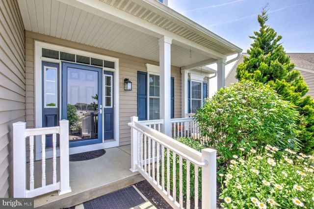 57 PLEASANT RD, Gordonville, PA 17529