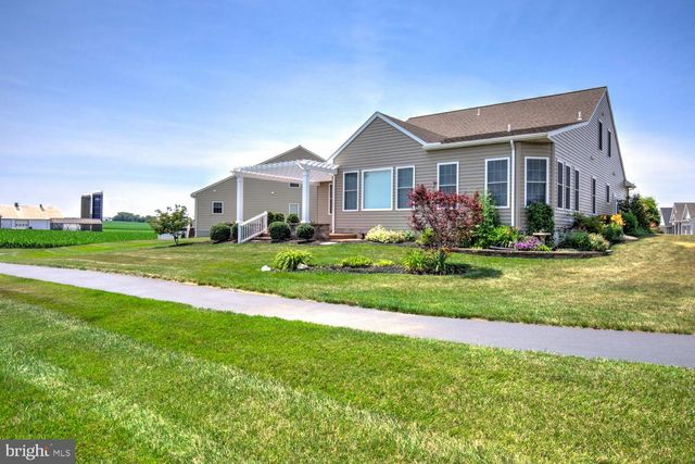 57 PLEASANT RD, Gordonville, PA 17529