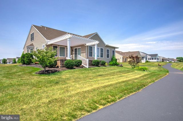 57 PLEASANT RD, Gordonville, PA 17529