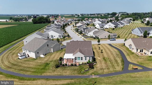 57 PLEASANT RD, Gordonville, PA 17529