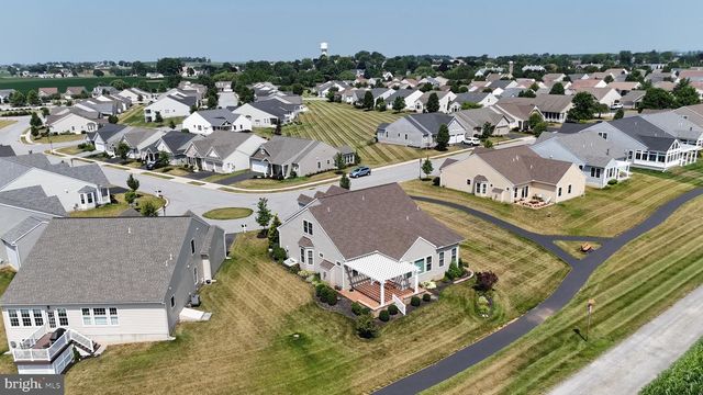 57 PLEASANT RD, Gordonville, PA 17529