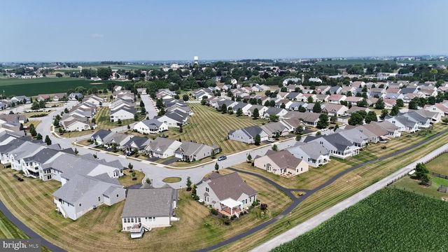 57 PLEASANT RD, Gordonville, PA 17529