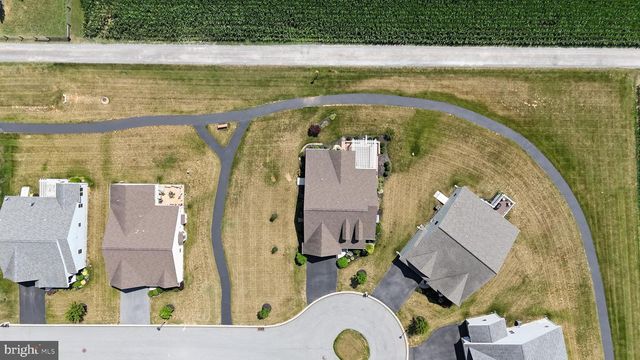 57 PLEASANT RD, Gordonville, PA 17529