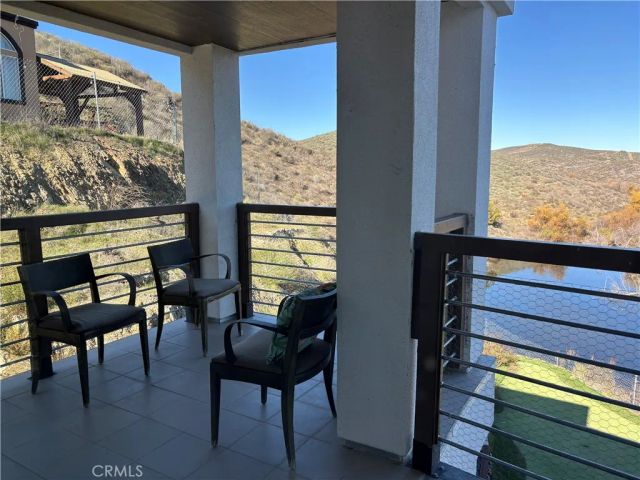 21734 Appaloosa Court, Canyon Lake, CA 92587