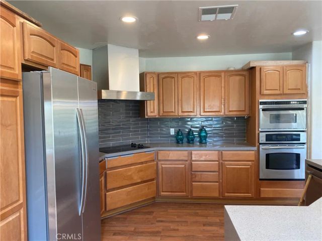 21734 Appaloosa Court, Canyon Lake, CA 92587