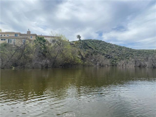 21734 Appaloosa Court, Canyon Lake, CA 92587