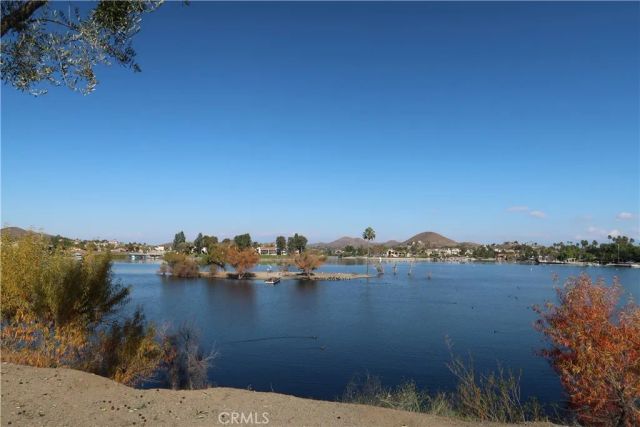 21734 Appaloosa Court, Canyon Lake, CA 92587