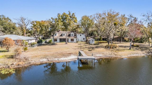 701 DUQUE ROAD, Lutz, FL 33549