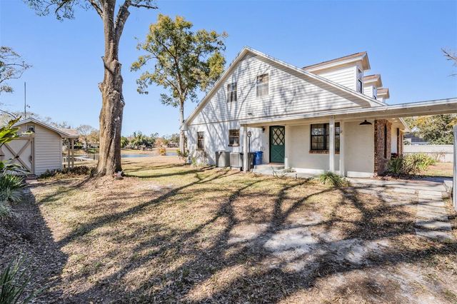 701 DUQUE ROAD, Lutz, FL 33549