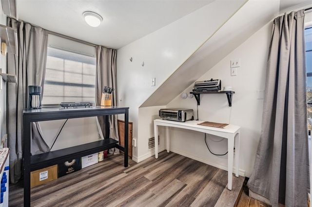 701 DUQUE ROAD, Lutz, FL 33549