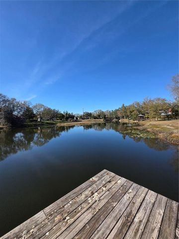 701 DUQUE ROAD, Lutz, FL 33549