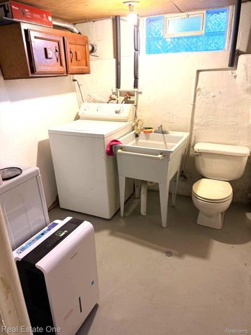 5605 W Utica Road, Shelby Charter Township, MI 48317