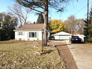 5605 W Utica Road, Shelby Charter Township, MI 48317