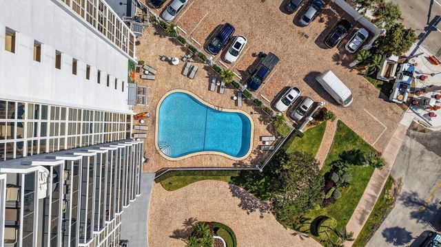 2701 N Ocean Boulevard 7A, Fort Lauderdale, FL 33308