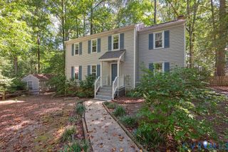 3401 Quail Hill Dr, Midlothian, VA 23112