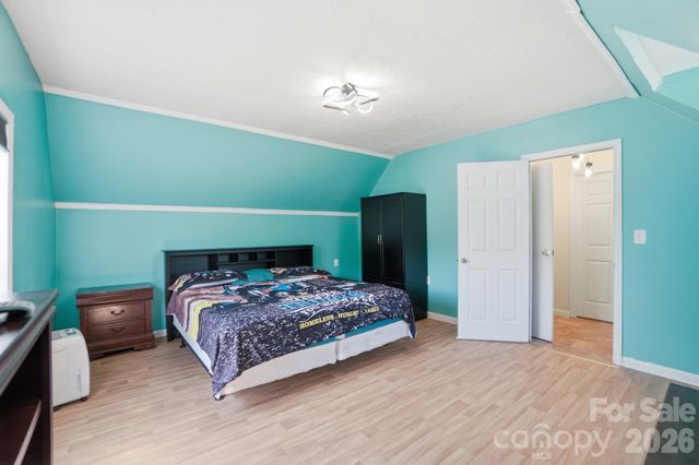286 Battleground Road, Grover, NC 28073