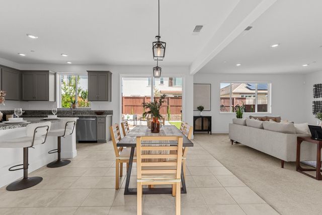 4288 Crescent Way, Folsom, CA 95630