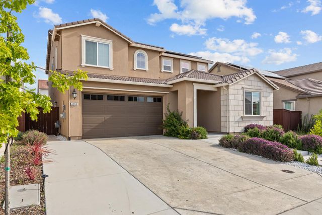 4288 Crescent Way, Folsom, CA 95630