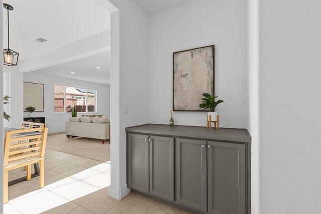 4288 Crescent Way, Folsom, CA 95630