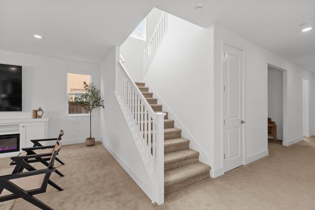 4288 Crescent Way, Folsom, CA 95630