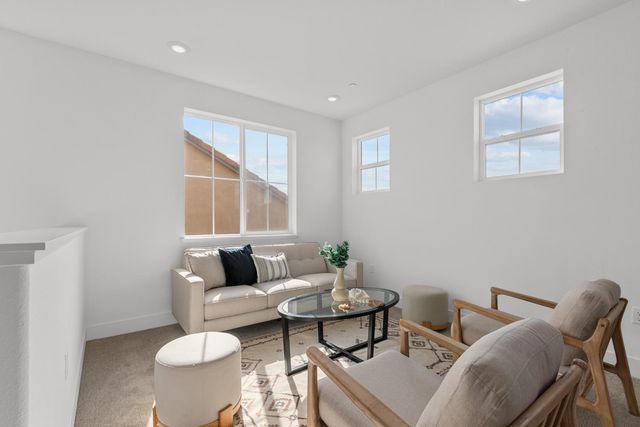 4288 Crescent Way, Folsom, CA 95630