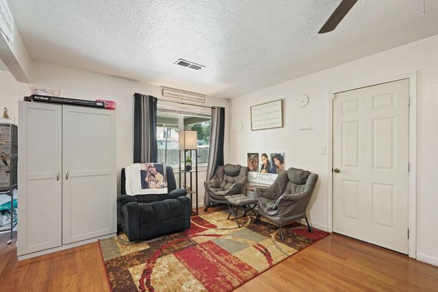310 Berrendo Ln, Stockton, CA 95207