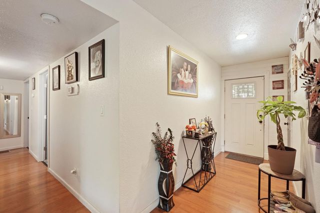 310 Berrendo Ln, Stockton, CA 95207