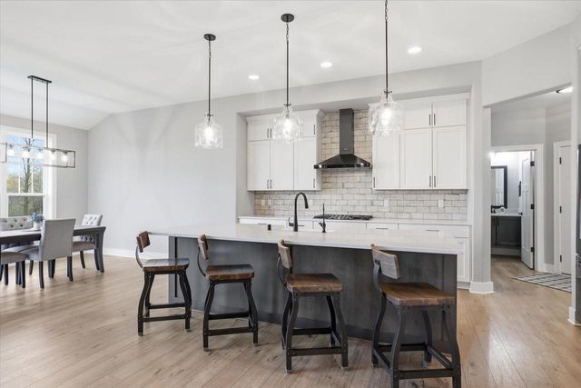 W130N11907 Harvest RIDGE, Germantown, WI 53022