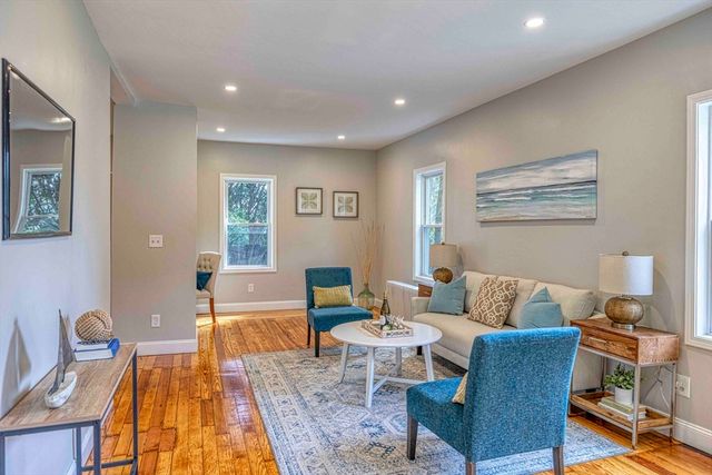 112 Dewolf St, New Bedford, MA 02740