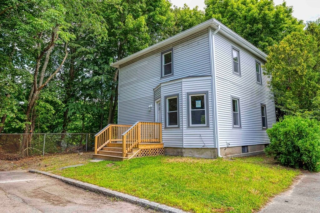 112 Dewolf St, New Bedford, MA 02740