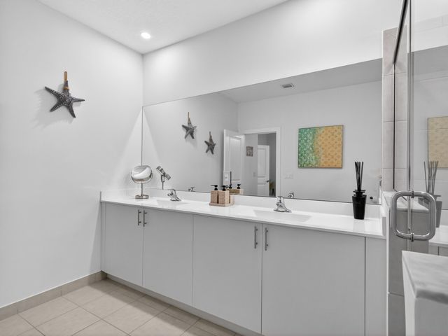 223 SW 159th Terrace, Pembroke Pines, FL 33027